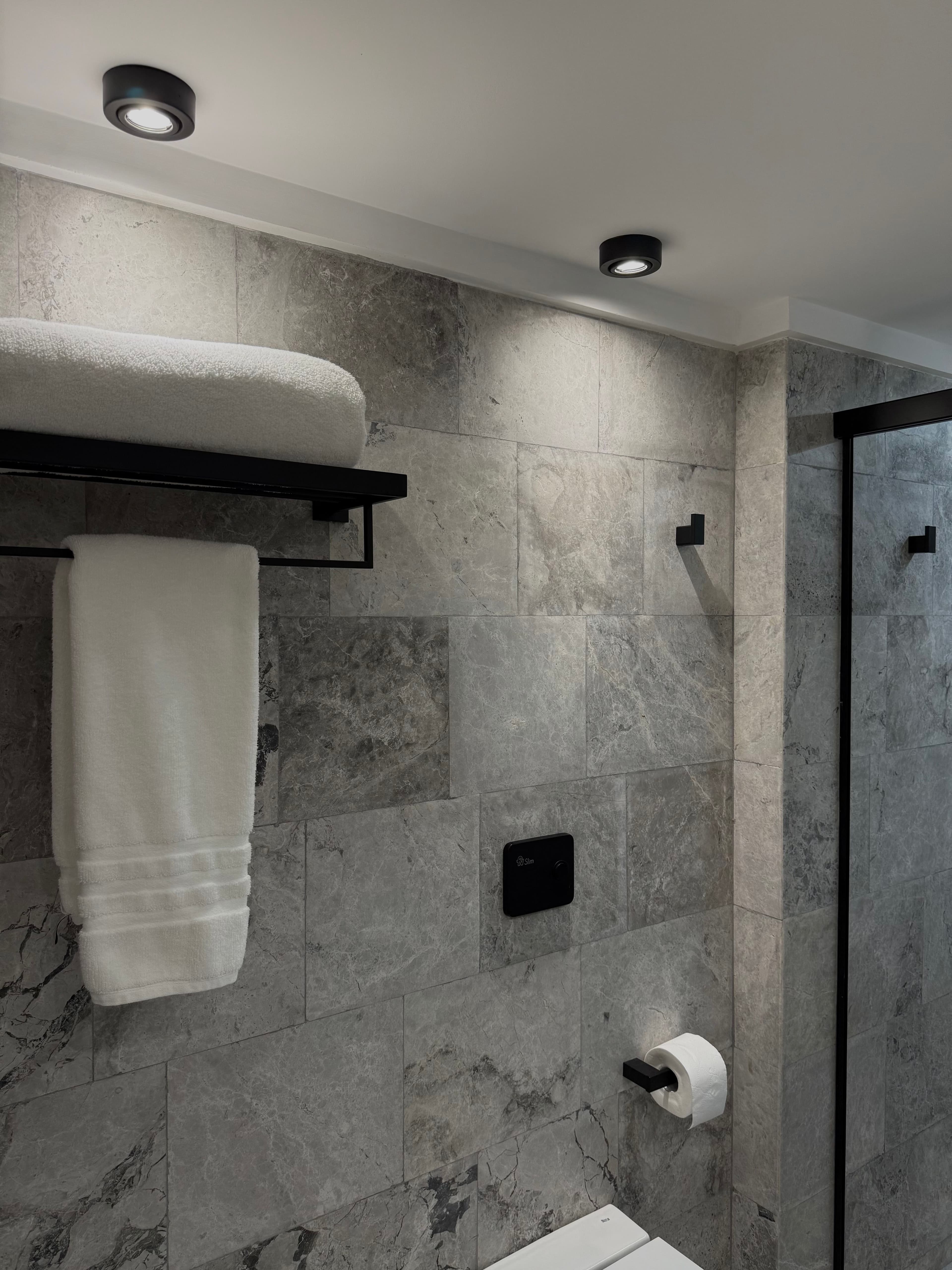 Toallero Estante Mate — imagen 6