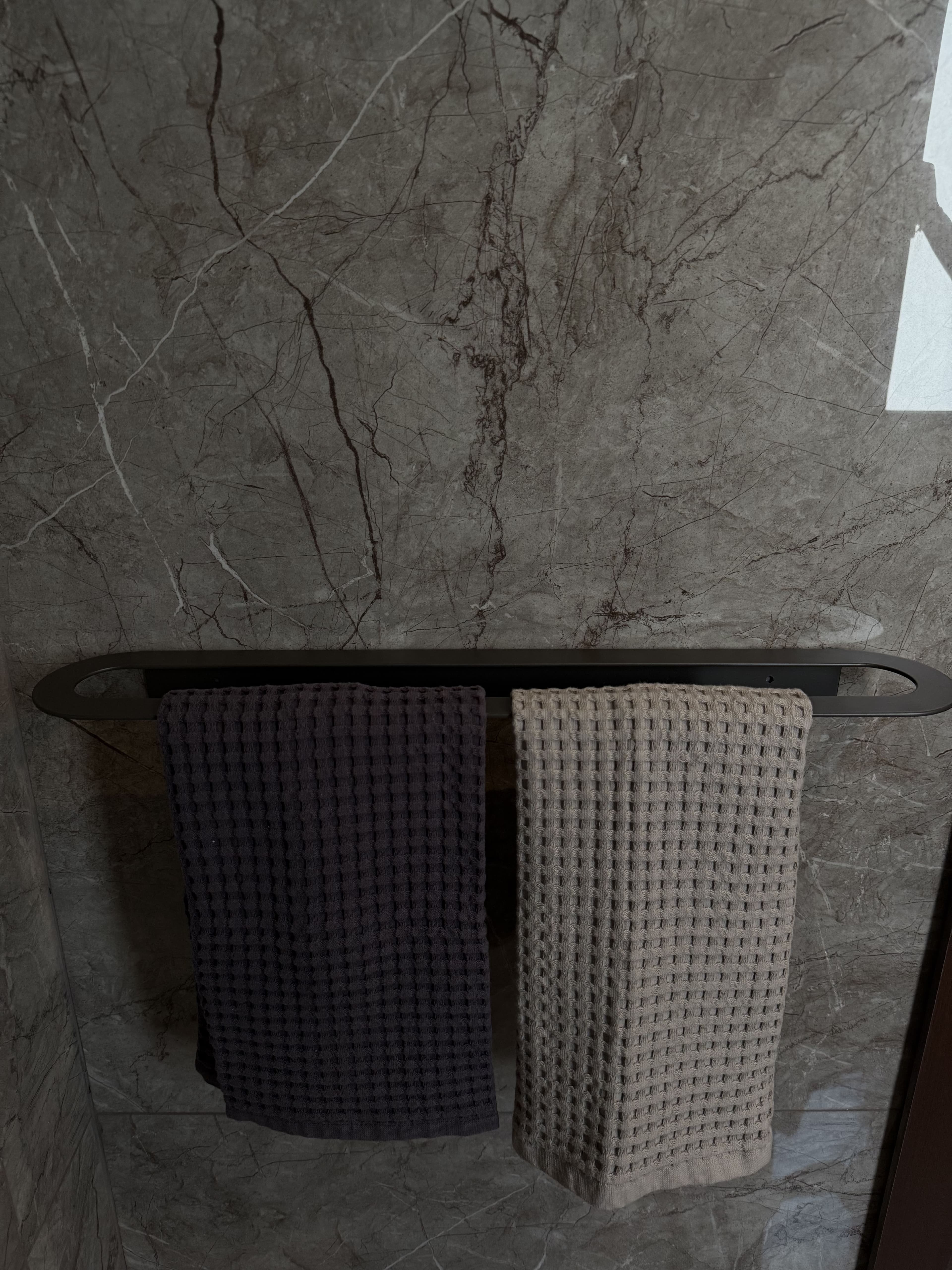 Toallero Doble Flat — imagen 2