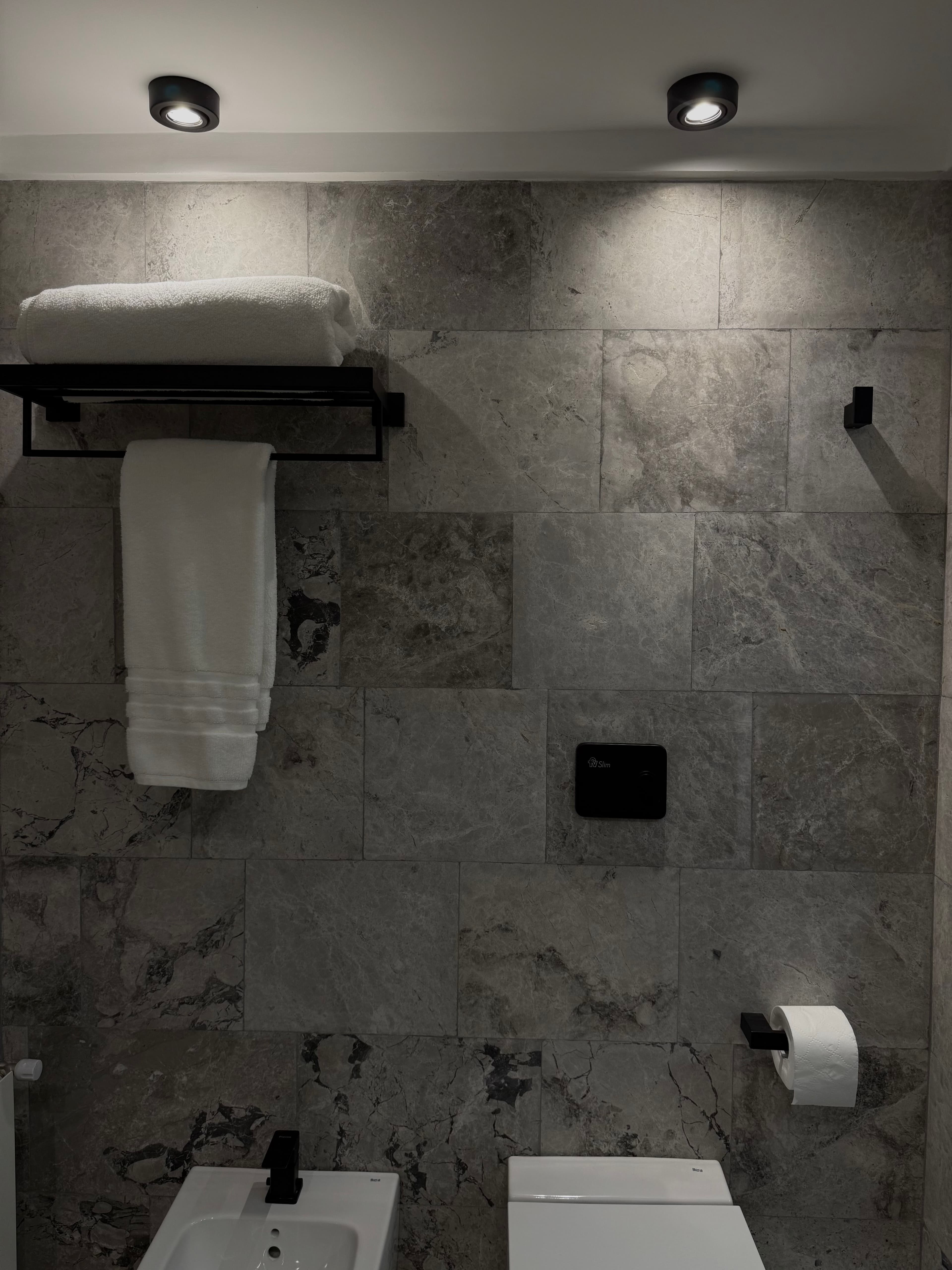 Toallero Estante Mate — imagen 2